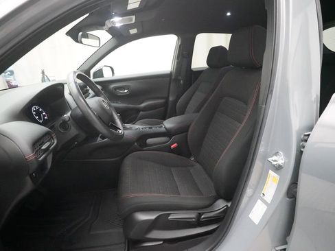 Certified 2024 Honda HR-V Sport image 7