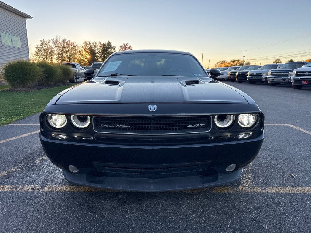 Used 2008 Dodge Challenger SRT8 RWD image 3