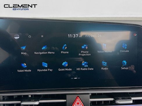 New 2025 Hyundai Elantra SEL image 16