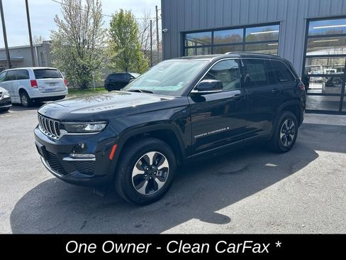 Used 2023 Jeep Grand Cherokee 4WD 4xe w/ Luxury Tech Group II image 9