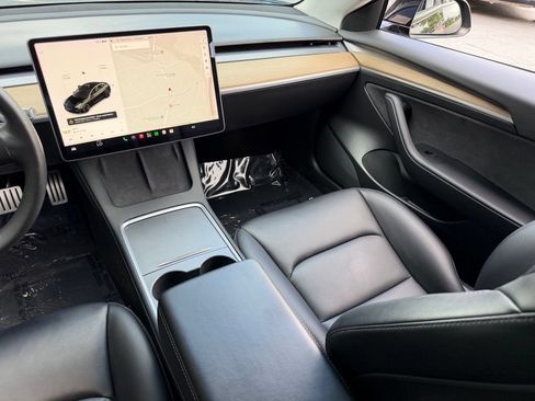 Used 2021 Tesla Model 3 Performance AWD/4WD image 40