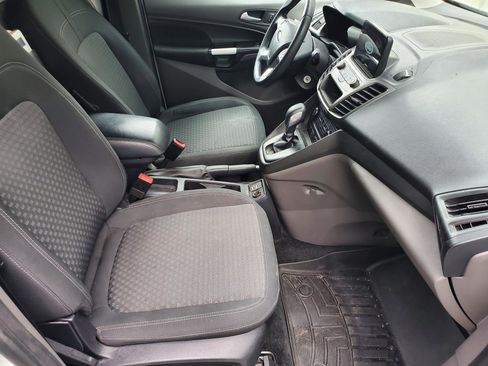 Used 2019 Ford Transit Connect XLT FWD image 21