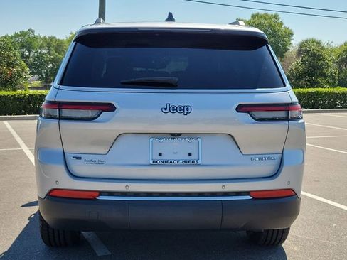 Used 2021 Jeep Grand Cherokee L Limited image 5