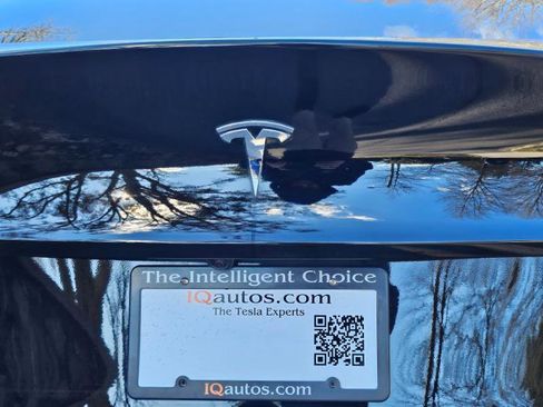 Used 2023 Tesla Model Y Long Range image 29