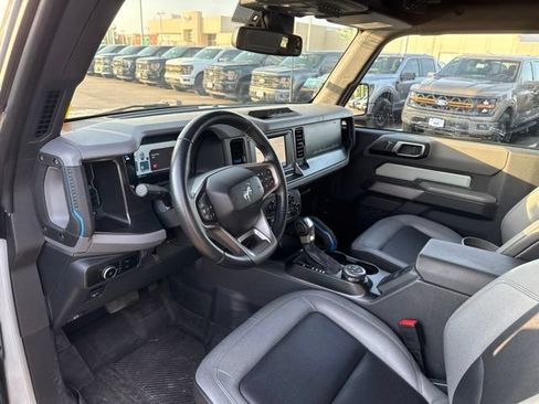 Used 2023 Ford Bronco Black Diamond AWD/4WD image 9