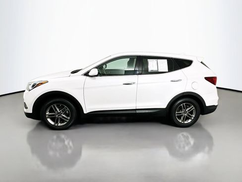 Used 2017 Hyundai Santa Fe Sport FWD image 4