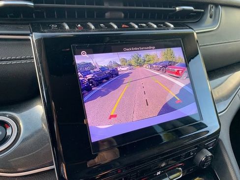 Certified 2022 Jeep Grand Cherokee L Laredo w/ Luxury Tech Group I AWD/4WD image 26