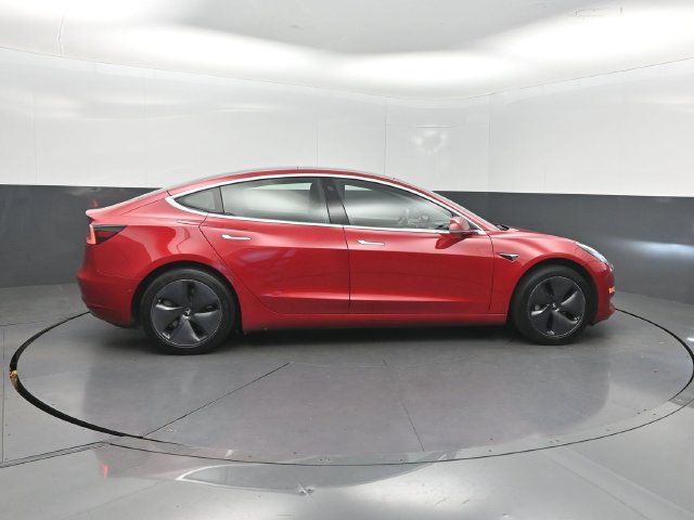 Used 2020 Tesla Model 3 Standard Range RWD image 21