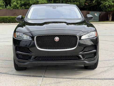 Used 2020 Jaguar F-PACE Premium AWD/4WD image 2