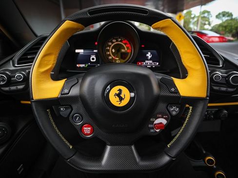 Used 2019 Ferrari 488 Pista Coupe RWD image 24
