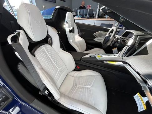 New 2026 Chevrolet Corvette Z06 w/ Chrome Exterior Badge Package image 33