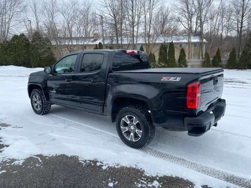 Used 2015 Chevrolet Colorado Z71 image 3