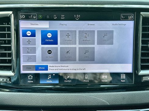 Used 2024 Chrysler Pacifica Touring-L image 13