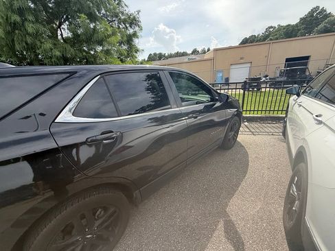Used 2021 Chevrolet Equinox LT FWD image 5