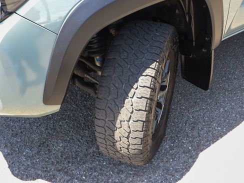 Used 2023 Toyota Tacoma TRD Off-Road AWD/4WD image 42