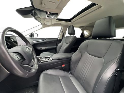 Used 2025 Lexus NX 250 FWD w/ Premium Package image 19