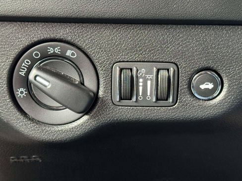 Used 2022 Dodge Charger SRT Hellcat w/ Harman/Kardon Audio Group image 14