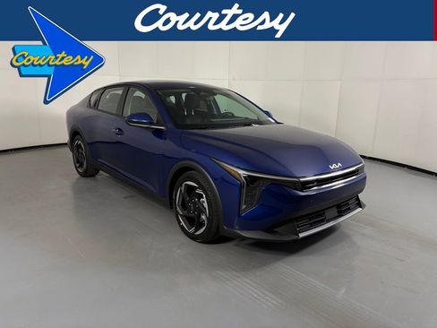 New 2026 Kia K4 EX FWD image 1
