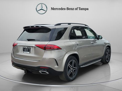 Used 2022 Mercedes-Benz GLE 350 4MATIC image 4