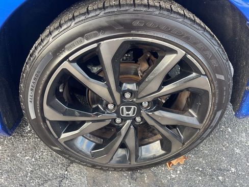 Used 2019 Honda Civic Sport image 25