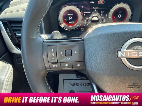 Used 2026 Nissan Rogue SL AWD/4WD image 33