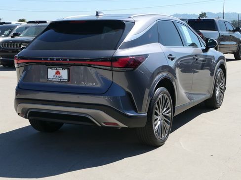 Used 2023 Lexus RX 350 FWD image 3