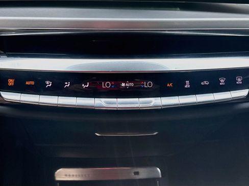 Used 2025 Cadillac Lyriq Sport RWD image 15