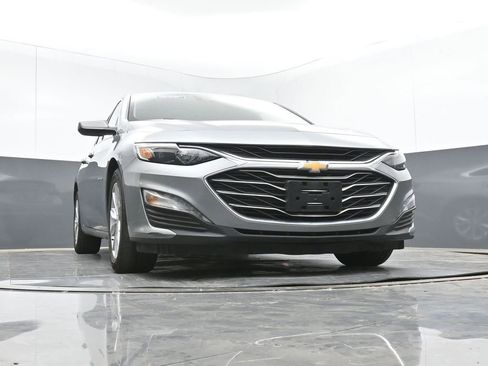 Used 2024 Chevrolet Malibu LT image 41