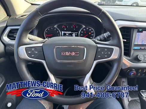 Used 2018 GMC Acadia SLT FWD image 17