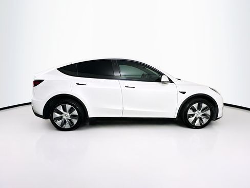 Used 2023 Tesla Model Y Long Range AWD/4WD image 10