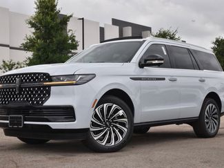 New 2026 Lincoln Navigator Black Label AWD/4WD video 1