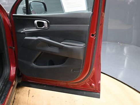 Used 2023 Kia Sorento S w/ Panoramic Sunroof Package image 38