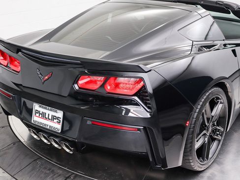 Used 2014 Chevrolet Corvette Stingray Coupe RWD image 12