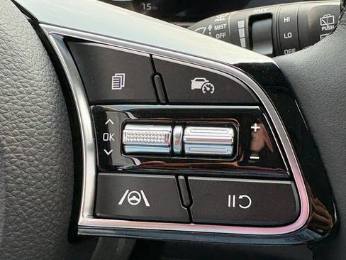 New 2026 Kia Seltos EX FWD image 22