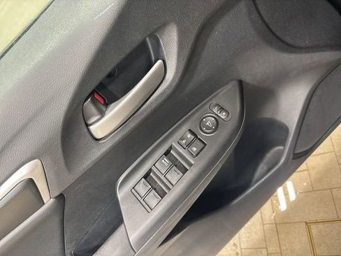 Used 2016 Honda Fit EX-L image 24