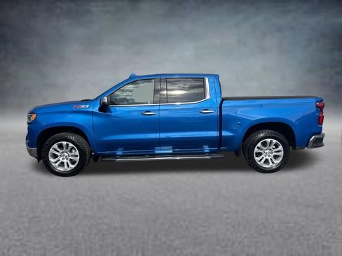 Used 2022 Chevrolet Silverado 1500 LTZ AWD/4WD image 1