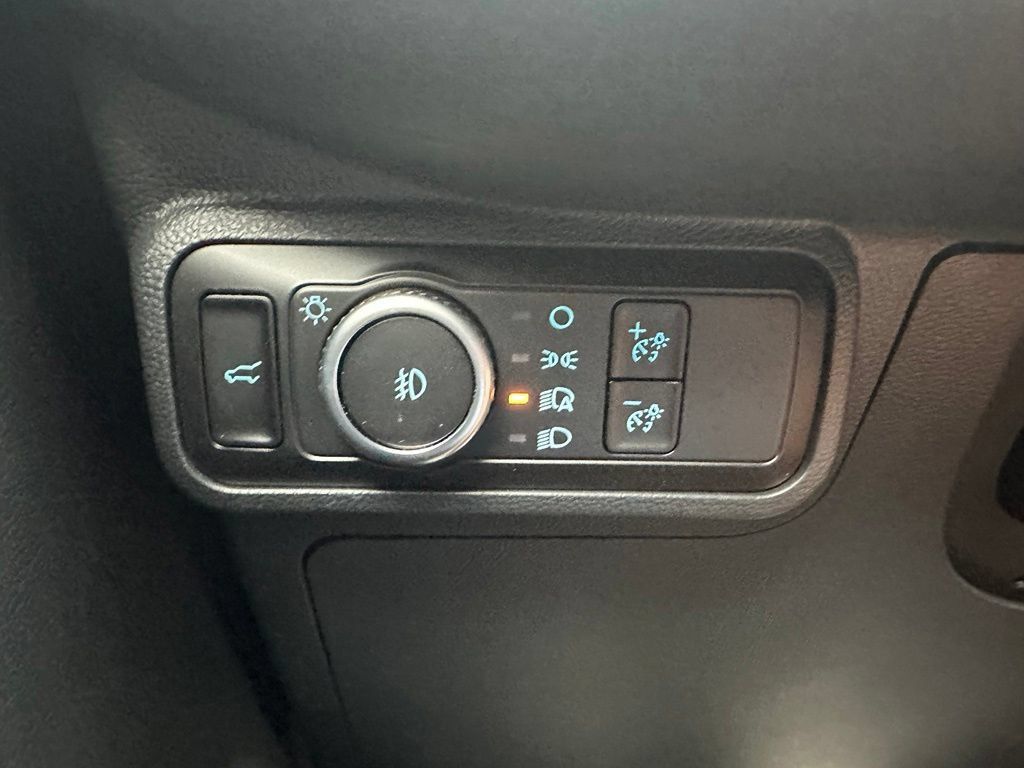 Used 2026 Ford Explorer ST AWD/4WD image 24