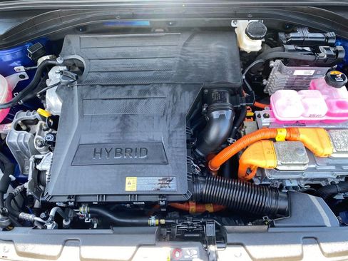 Certified 2021 Hyundai Ioniq Blue FWD image 28