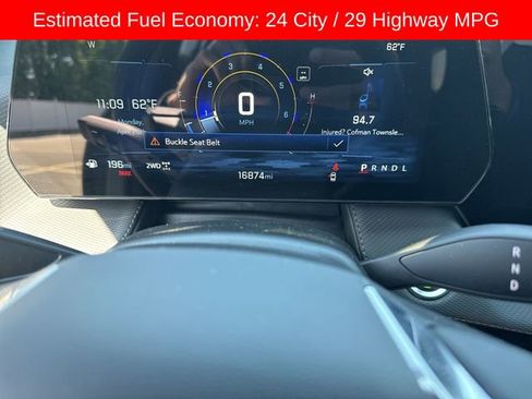 Used 2025 Chevrolet Equinox LT w/ Safety and Technology Package AWD/4WD image 12