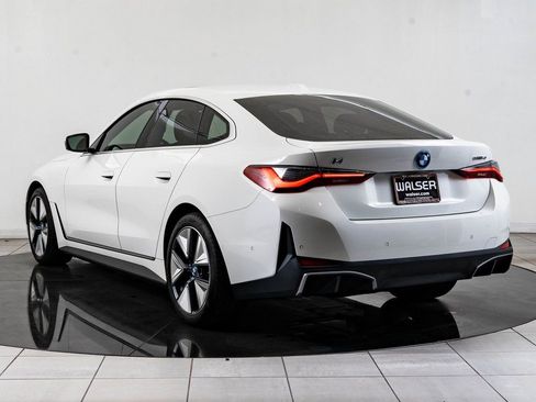 Used 2023 BMW i4 eDrive40 w/ Premium Package RWD image 6