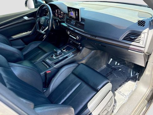 Used 2019 Audi SQ5 Premium Plus w/ Premium Plus Package AWD/4WD image 13