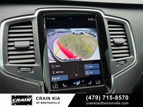 Used 2020 Volvo XC90 T6 Momentum AWD/4WD image 17