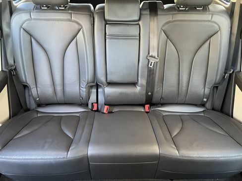 Used 2019 Lincoln Nautilus Reserve image 15