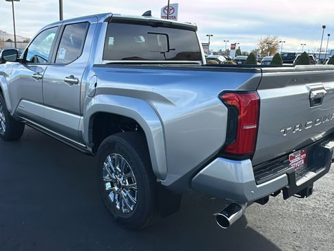 New 2025 Toyota Tacoma Limited image 5