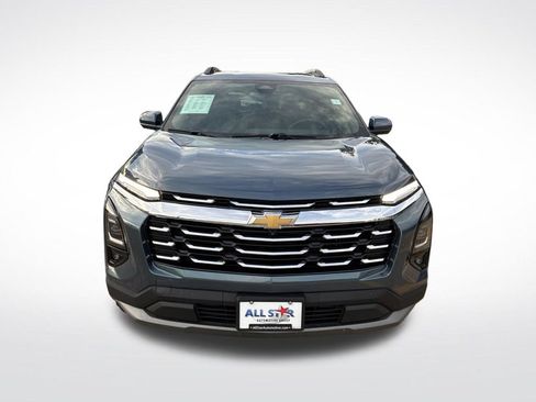 Used 2025 Chevrolet Equinox LT w/ Convenience Package II AWD/4WD image 2