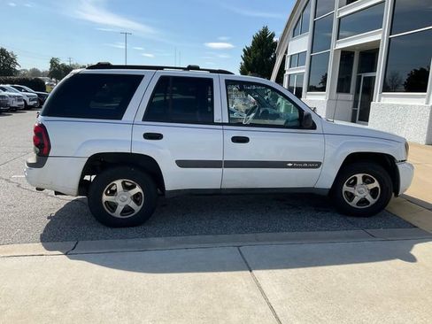 Used 2004 Chevrolet TrailBlazer LS w/ LS Preferred Equipment Group image 7