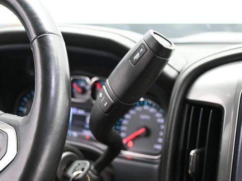 Used 2018 Chevrolet Silverado 2500 LTZ w/ Midnight Edition AWD/4WD image 18