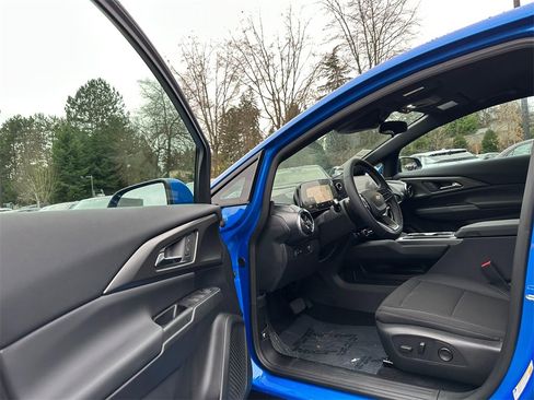 New 2026 Chevrolet Equinox EV LT image 20