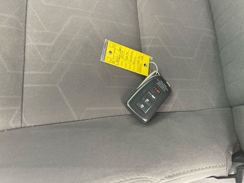 Used 2019 Toyota Tacoma TRD Off-Road AWD/4WD image 26