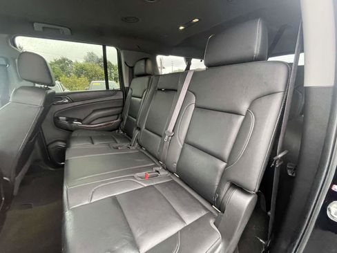 Used 2017 Chevrolet Suburban LT AWD/4WD image 12